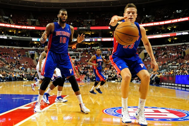 Pistons Put It All Together for First Victory of Season