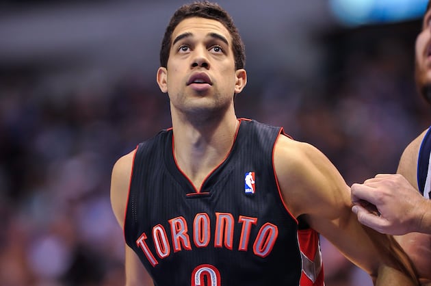 Raptors' Lowry out 1-2 More Weeks, No Timetable for Fields