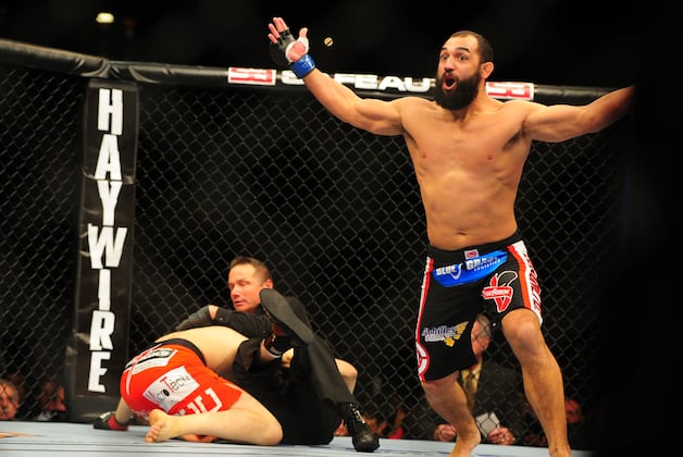 UFC 154: Johny Hendricks 'I Can't Wait to Put My Left Hand Right on His Chin'