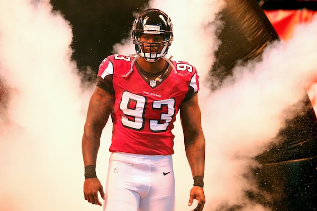 Titans Should Look at DE Edwards