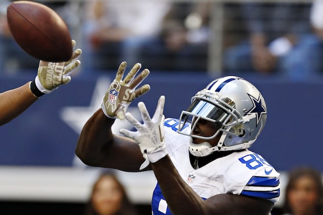 Dez Bryant of Cowboys Says Boo-Birds 'Hurt My Heart'