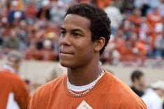 Texas' Jordan Hicks to Miss Rest of Season