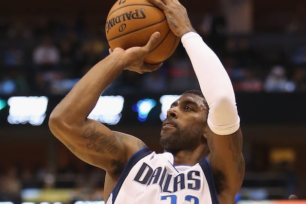 O.J. Mayo Lighting It Up from 3-Point Land