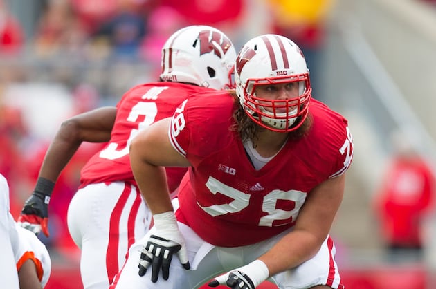 Havenstein Listed as No. 1 Right Tackle on UW Depth Chart