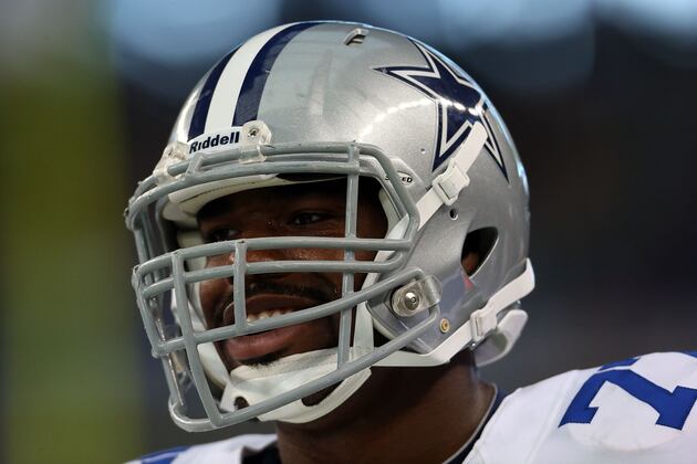 Starting Tackle Smith a Game-Time Decision