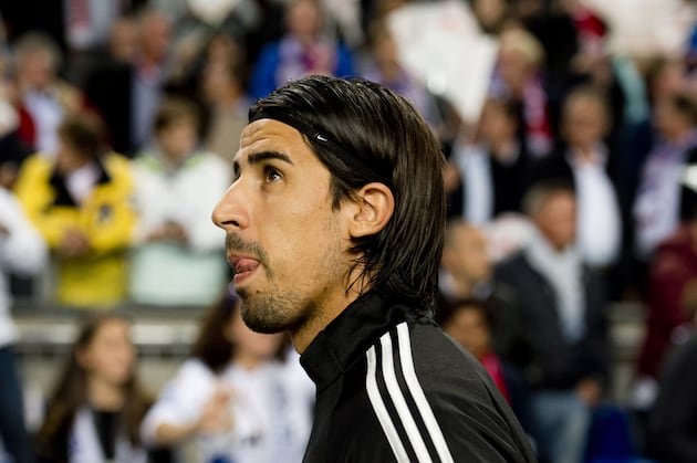 Real Madrid's Sami Khedira Wants to Fight Fire with Fire at City