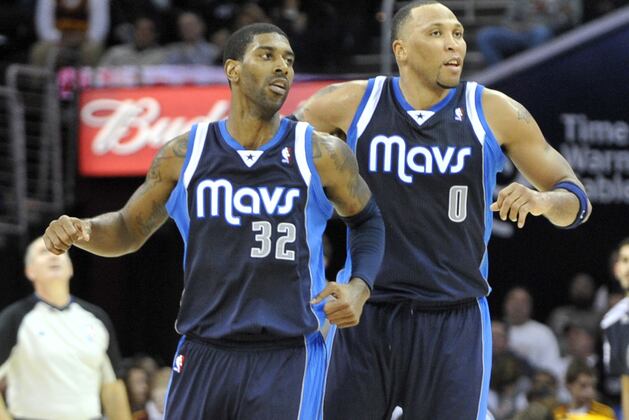 Shawn Marion Tries to Fill Mavs' Leadership Void