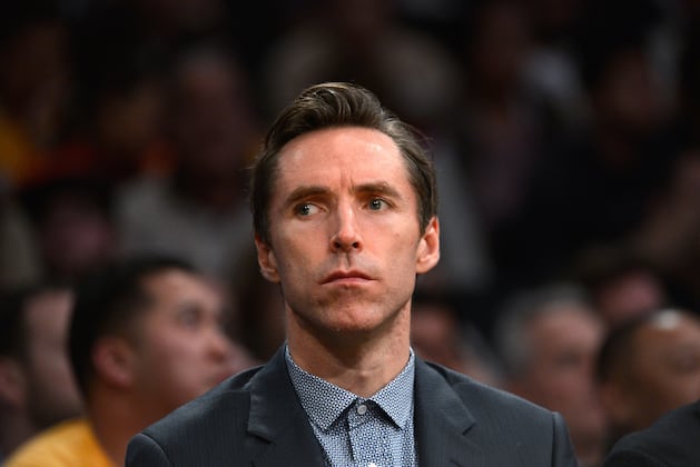 Steve Nash to Miss at Least Next Three Games with Leg Injury