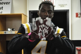 Rickysealsjones247_crop_north