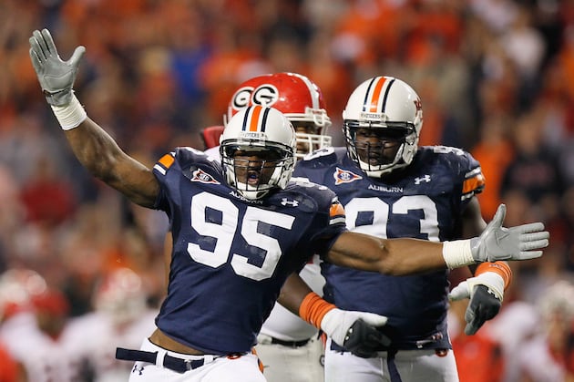 Tigers Lacking in the Trenches Compared to Tide