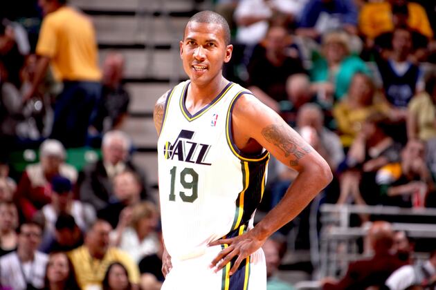 Lakers Show Interest in Raja Bell