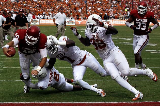 Hills, Cobbs out for Rest of Season Due to Leg Injuries