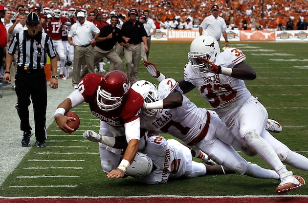 Texas' Jeremy Hills and Demarco Cobbs out for Remainder of Season