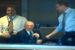 Jerry Jones Suffers Brutally Awkward Handshake Fail 