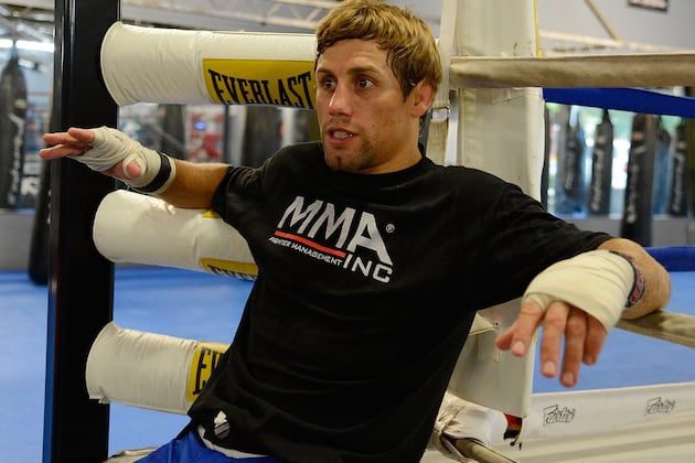 Urijah Faber Set to Face Vaughn Lee at UFC 156: LowKickMMA