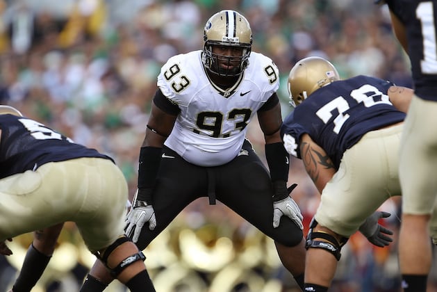 Purdue Defensive Tackle Short Repeats as First-Team All-Big Ten Selection