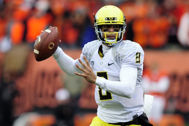 Mariota Named Finalist for Manning Award