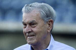 Glass Willing to Spend More Than $70 Million on Royals' Payroll