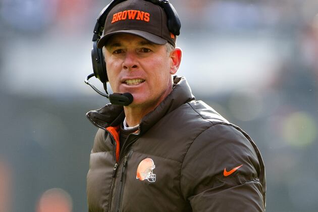 Cleveland Browns Face Uncertain Future as Rebuilding Begins