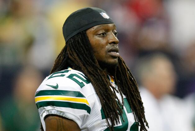 McMillian Fined $21,500 for Hit on Giants' Bennett