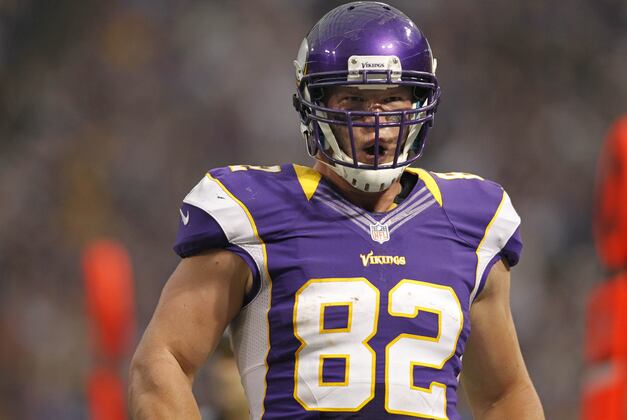Two Vikings Starters Pass Concussion Tests