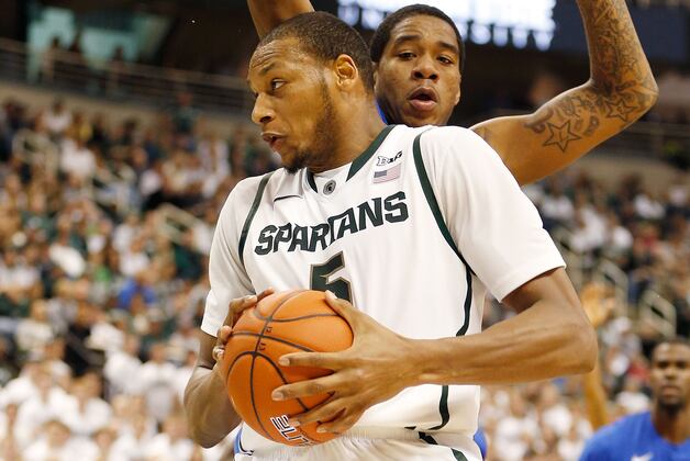 No. 13 Michigan St. Routs Short-Handed Nicholls