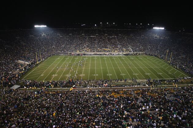Dean Brown, Title Winner at Notre Dame, Dies