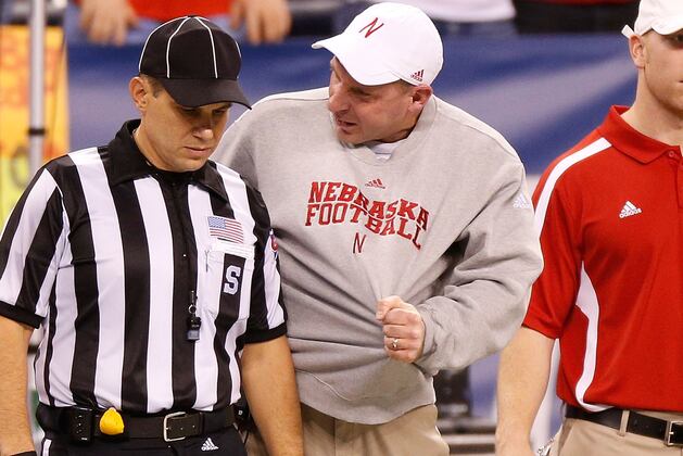 Steven M. Sipple: Huskers' Meltdown Inexcusable