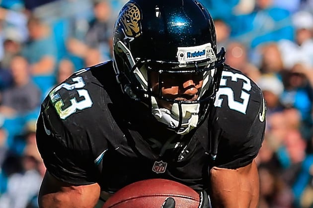 Jennings out for Rest of Game, Brewster Questionable
