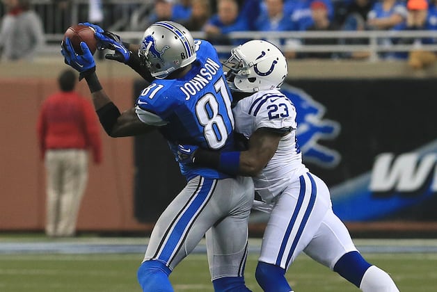 Lions' Calvin Johnson Sets Five-Game Record for Receiving Yardage