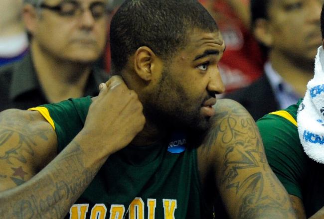 Not a lot of pics of Mr. O'Quinn in the NBA (yet?)