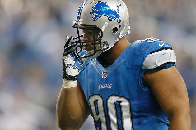 Ndamukong Suh's Dance Upsets Colts' Mike McGlynn