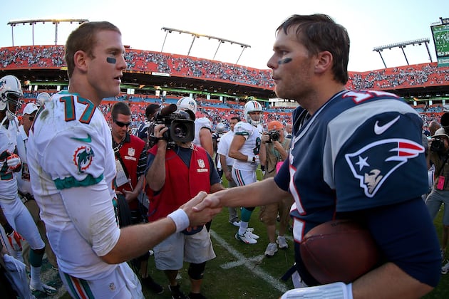 Fins Miss Chance to Beat Tom Brady When He Is Less Than Sensational
