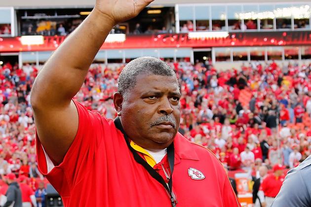 Debate: Should Romeo Crennel Get Another Year?