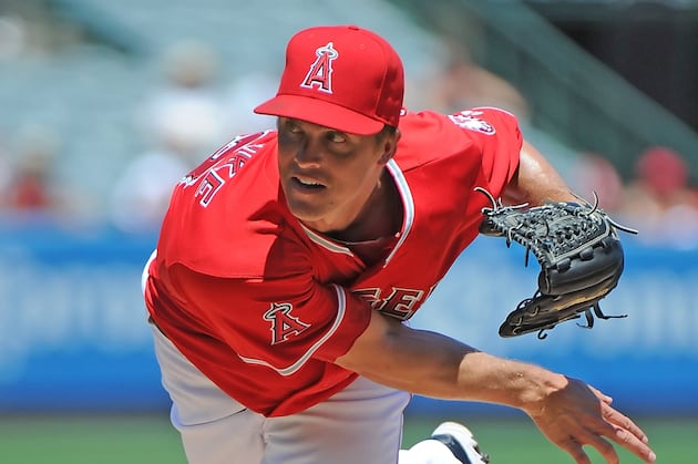 GM: Dodgers Haven't Made Offers to Zack Greinke, Other Free Agents