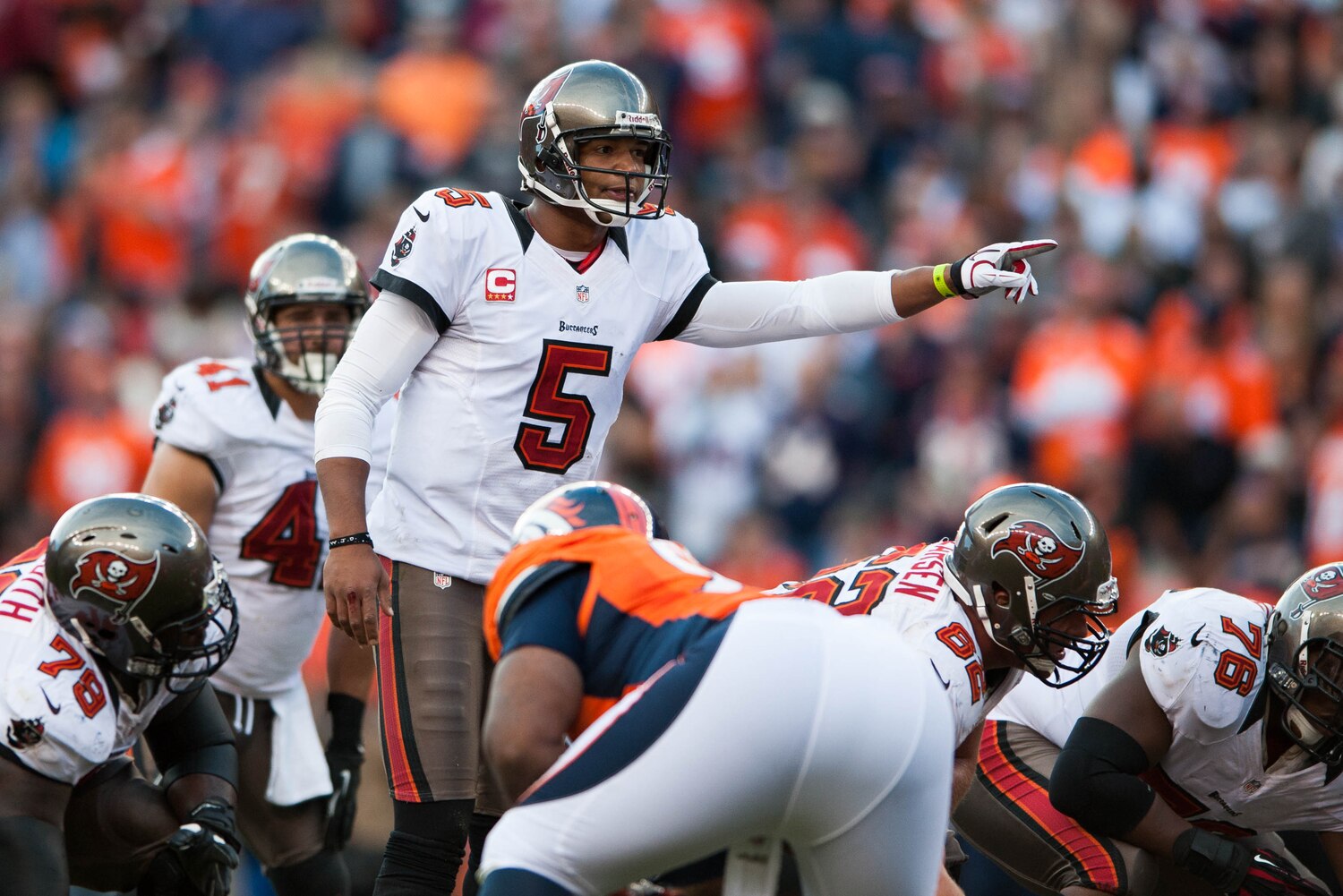 4 Ways The Tampa Bay Buccaneers Can Sneak Into The Playoffs This Season 