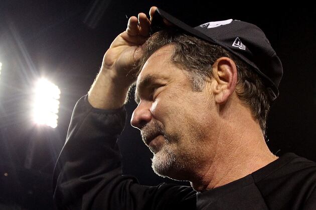 Giants Exercise Options on Sabean, Bochy