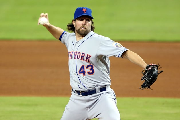 Report: Dickey Won't Get Extension Until Lower Asking Price