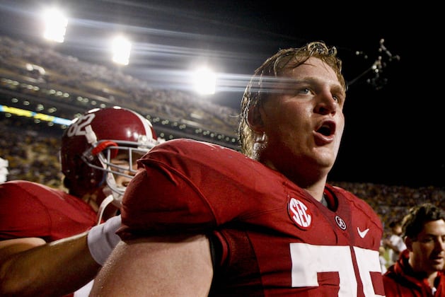 Barrett Jones Becomes Alabama's First Campbell Trophy Winner