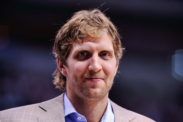 Dirk Nowitzki Joins Mavs on Road Trip