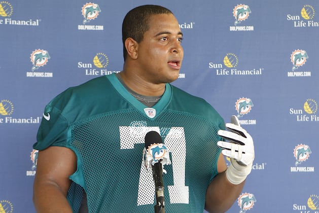 Dolphins Practice Report: Jonathan Martin Replaces Jake Long at LT