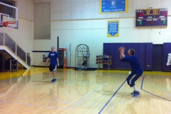 Shootaround Report: Dirk Progresses to on-the-Court Drills