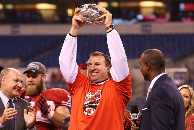 Wisconsin Coach Bielema to Take Position at Arkansas, Likely Out of Rose Bowl