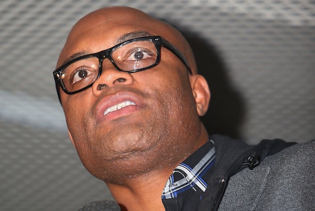 Anderson Silva Rewarded with a Bentley