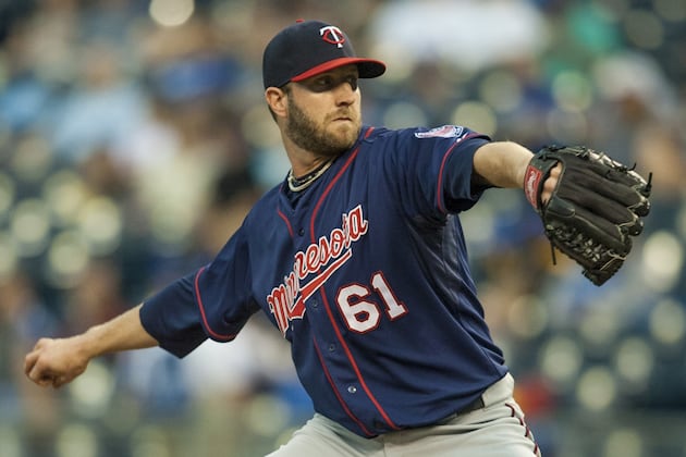 Twins Close to Contract Extension with Jared Burton