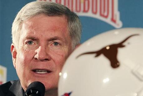 Texas President Gives Brown His Full Support