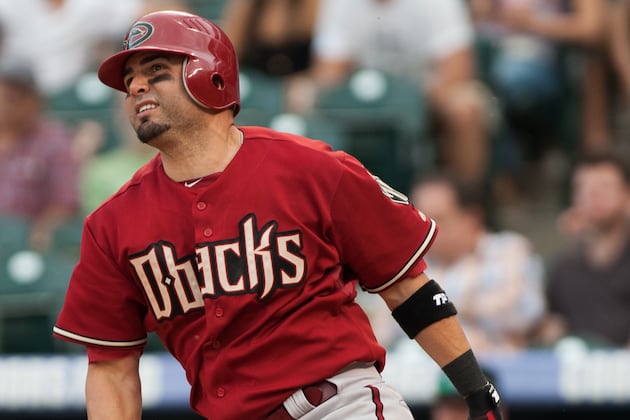 Nieves and D-Backs Complete One-Year Deal