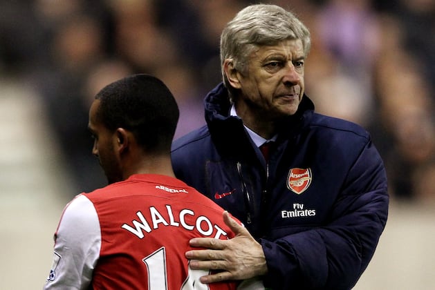Arsenal: Arsene Wenger Frustrated with Theo Walcott's Prolonged Contract Saga