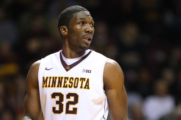 Mbakwe Experiencing Knee Soreness, Smith Doesn't Plan to Change His Role