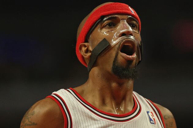 Bulls' Rip Hamilton Could Be out Longer Than Expected